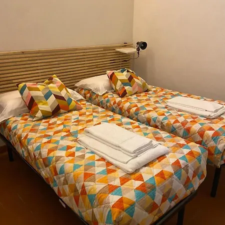 Iranja Nest * Florence